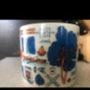 Meet your Posher, Claudia